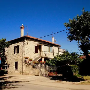 https://studios-slavica.in-istria.net